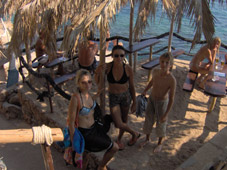 beach bar w Mokalo