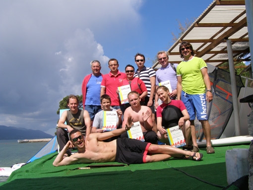 Sezon w POL33 został oficjalnie otwarty!
Oto bohaterowie windsurfingowej Majówki: